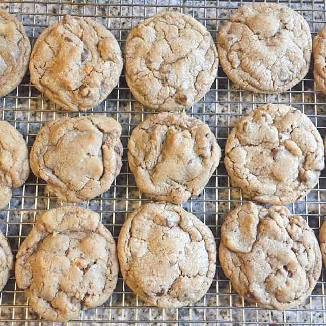 Peanut Butter Cup Cookies - FlyPeachPie