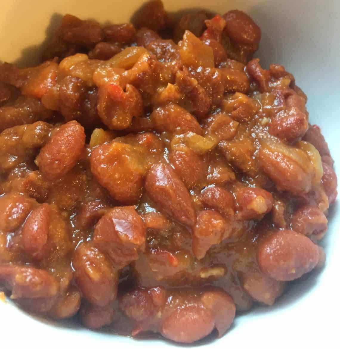 Slow Cooker Barbecue Baked Beans FlyPeachPie