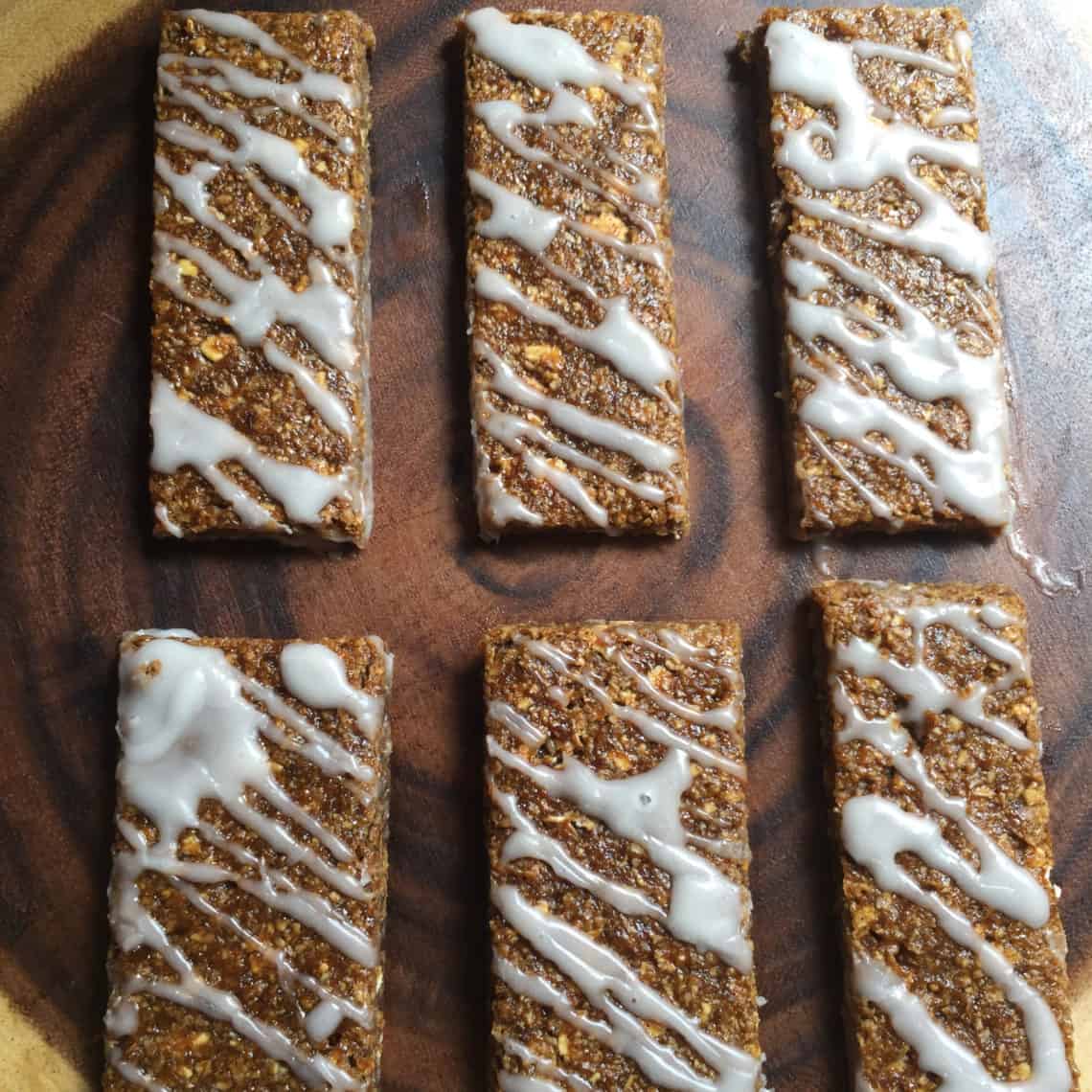 Copycat Clif Kid Z Iced Oatmeal Cookie Bars FlyPeachPie