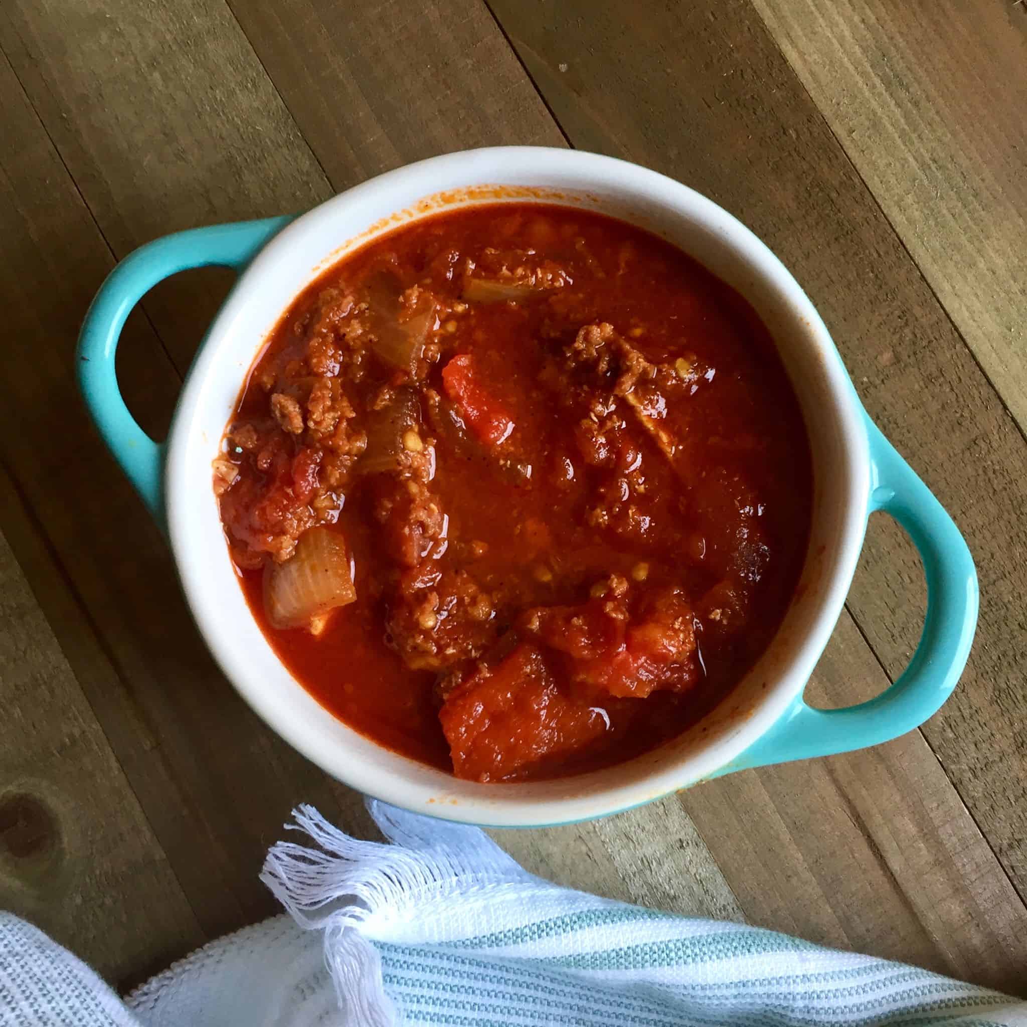 Chicken and Chorizo Chili - FlyPeachPie