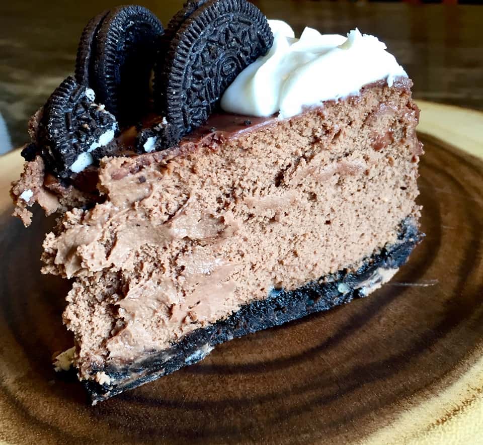 chocolate-oreo-cheesecake-4.jpg