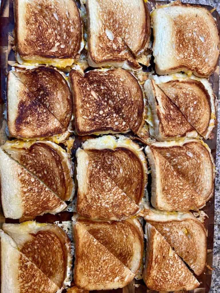 https://www.flypeachpie.com/wp-content/uploads/2022/02/sheet-pan-grilled-cheese-sandwiches-1-768x1024.jpg
