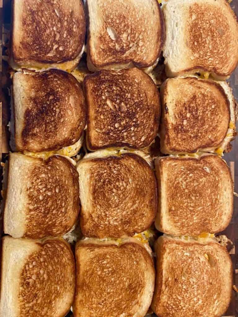 https://www.flypeachpie.com/wp-content/uploads/2022/02/sheet-pan-grilled-cheese-sandwiches-768x1024.jpg