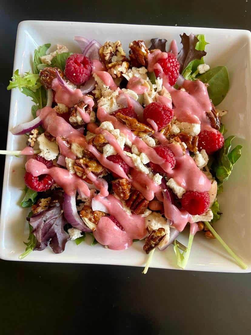 Chicken Raspberry Nut Salad - FlyPeachPie